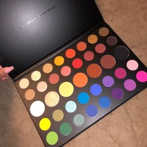 Brand new James Charles Palette